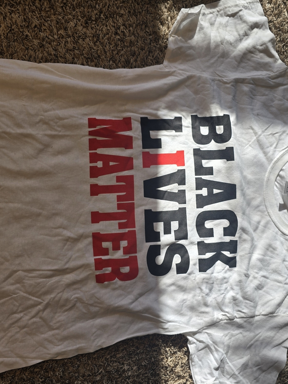 H&M White Tee with Black & Red 'BLACK LIVES MATTER' Graphic